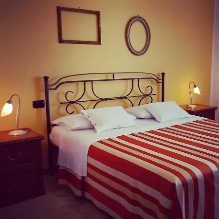 Cascina Longoria Alloggio per agriturismo *
