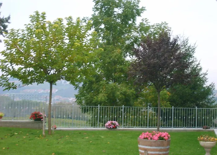 Cascina Longoria 农家乐 *